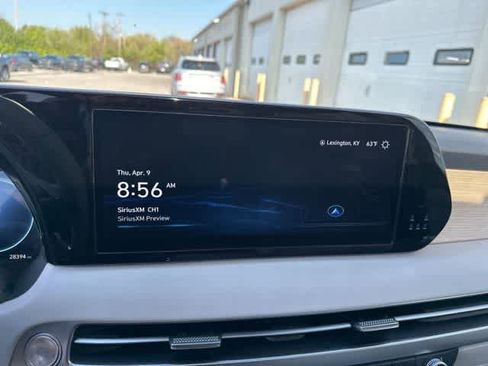 Used 2023 Hyundai Palisade Limited w/ Cargo Package image 10