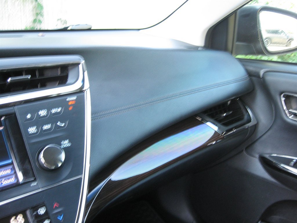 Used 2013 Toyota Avalon Limited FWD image 21