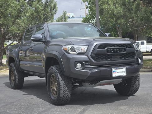 Used 2023 Toyota Tacoma TRD Off-Road w/ Black Out Package (TMS) AWD/4WD image 2