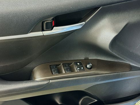 Certified 2023 Toyota Camry SE image 19