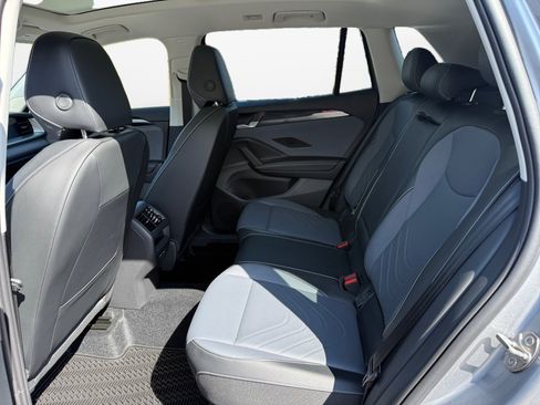 New 2026 Volkswagen Tiguan SE AWD/4WD image 13