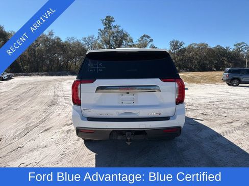 Used 2023 GMC Yukon XL AT4 w/ AT4 Premium Package image 4