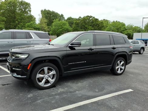 Used 2021 Jeep Grand Cherokee L Limited AWD/4WD image 3