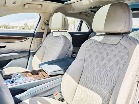 Used 2022 Bentley Flying Spur W12 AWD/4WD image 45