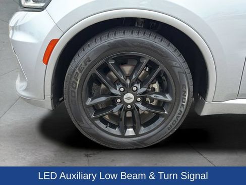 Used 2024 Dodge Durango GT RWD image 28