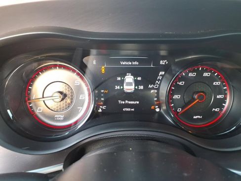 Used 2022 Dodge Charger SXT w/ Plus Group RWD image 23
