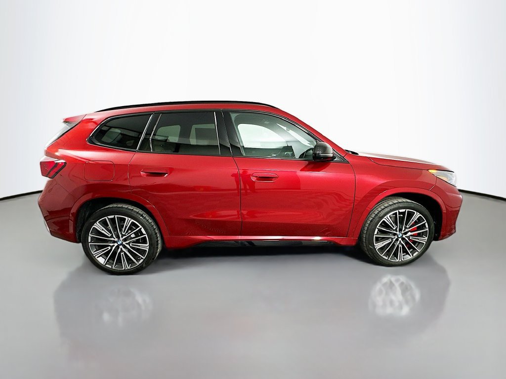Used 2026 BMW X1 xDrive28i w/ Technology Package AWD/4WD image 4