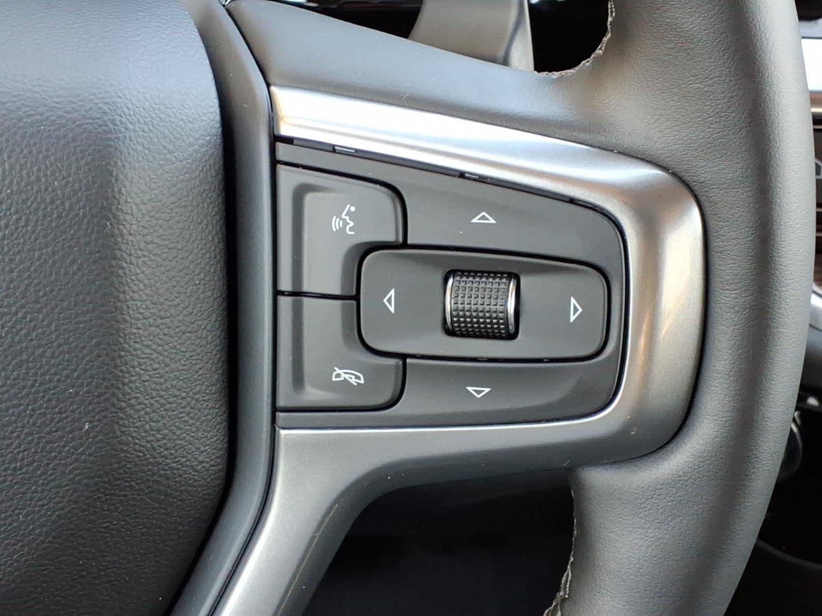 Used 2026 Chevrolet Silverado 1500 LT Trail Boss w/ LT Trail Boss Premium Package AWD/4WD image 19