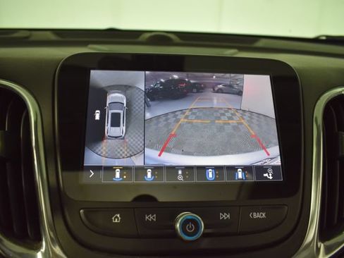 Used 2020 Chevrolet Equinox Premier AWD/4WD image 22