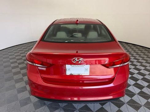 Used 2017 Hyundai Elantra SE w/ SE A/T Tech Package 03 FWD image 5