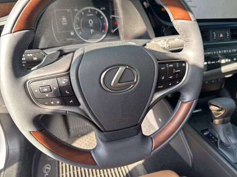Used 2025 Lexus ES 350 Ultra Luxury image 50