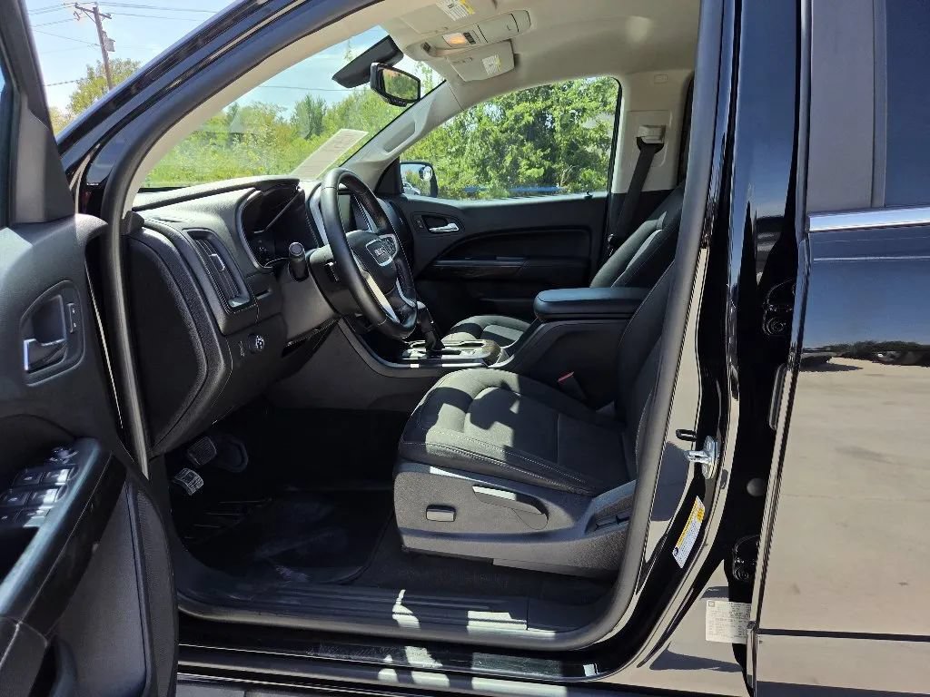 Used 2018 GMC Canyon SLE w/ SLE Convenience Package RWD image 13