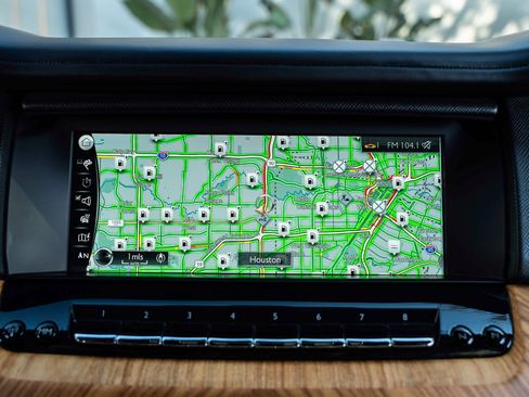 Certified 2021 Rolls-Royce Cullinan image 32