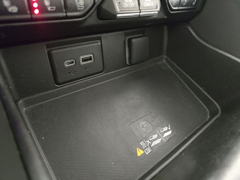 Certified 2023 Chevrolet Tahoe Premier w/ Advanced Technology Package image 29