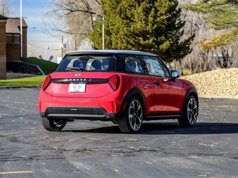 New 2026 MINI Cooper S FWD image 5