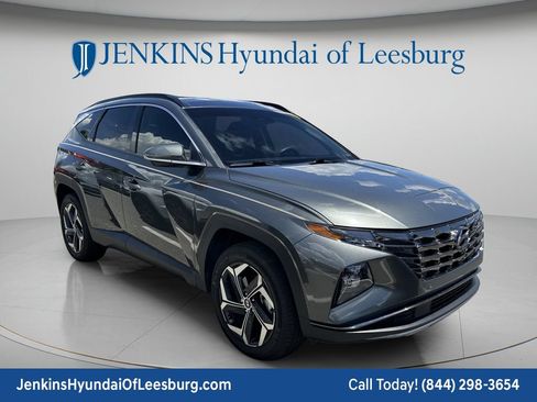 Certified 2024 Hyundai Tucson Limited AWD/4WD image 2