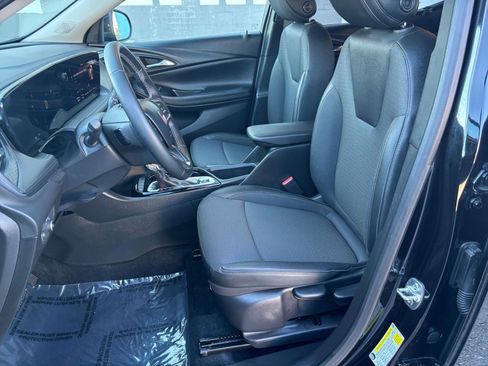 Used 2025 Buick Encore GX Preferred image 32