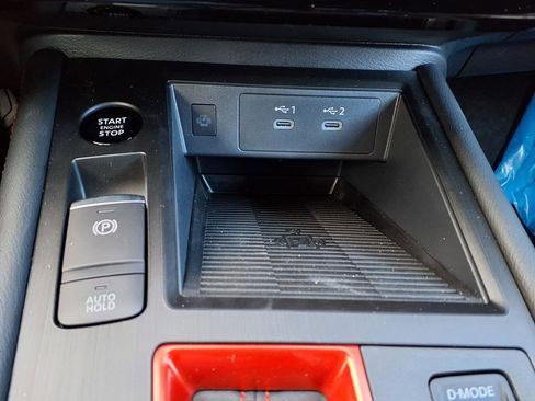 New 2026 Nissan Kicks SR image 57