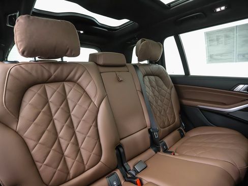 Certified 2026 BMW X7 xDrive40i AWD/4WD image 34