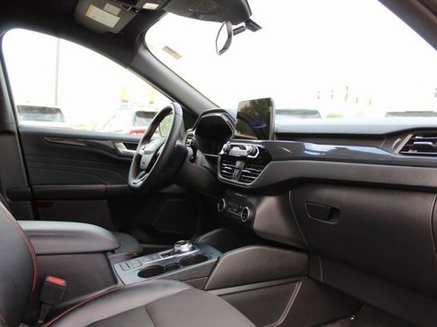 Used 2023 Ford Escape ST-Line w/ Cold Weather Package FWD image 20