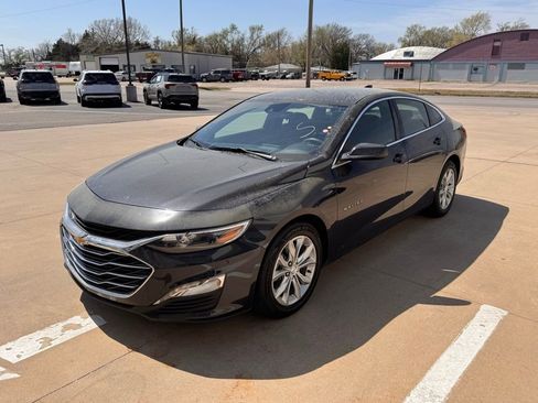 Used 2023 Chevrolet Malibu LT image 8