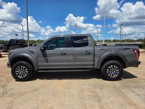 Used 2020 Ford F150 Raptor w/ Equipment Group 802A Luxury AWD/4WD image 8