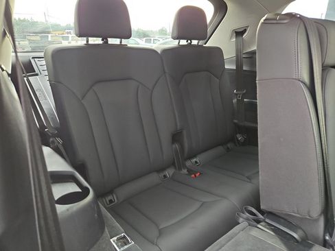 Used 2021 Audi Q7 3.0T Premium Plus AWD/4WD image 16
