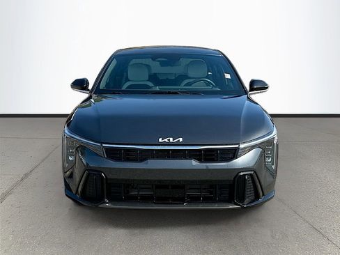 New 2026 Kia K4 GT-Line image 2