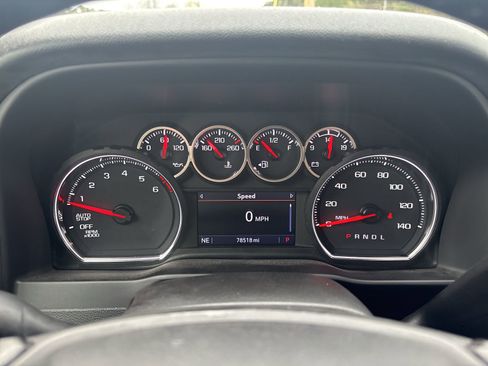 Used 2022 Chevrolet Silverado 1500 LT RWD image 18