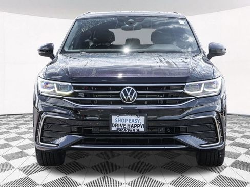 Used 2022 Volkswagen Tiguan SEL R-Line AWD/4WD image 9