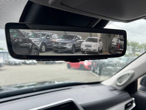 Used 2020 Toyota Highlander Platinum AWD/4WD image 19