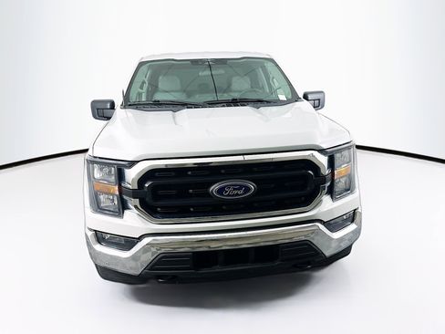Used 2023 Ford F150 XLT image 2