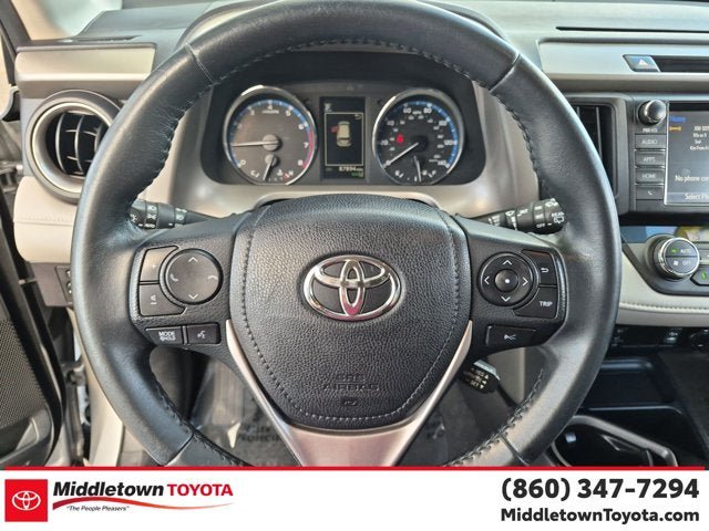 Used 2018 Toyota RAV4 Limited w/ Protection Package AWD/4WD image 17