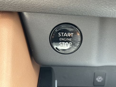 New 2026 Nissan Rogue Platinum AWD/4WD image 21