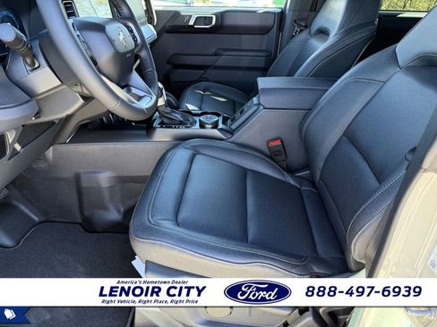 New 2025 Ford Bronco Badlands w/ Sasquatch Package image 10