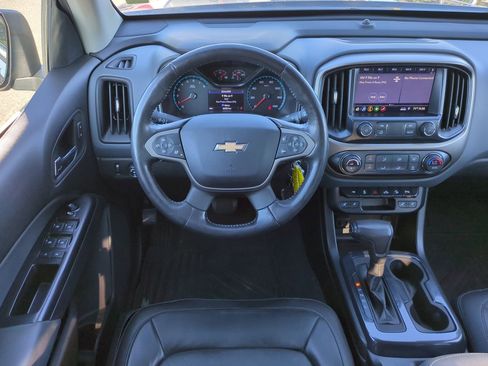 Used 2019 Chevrolet Colorado Z71 image 16