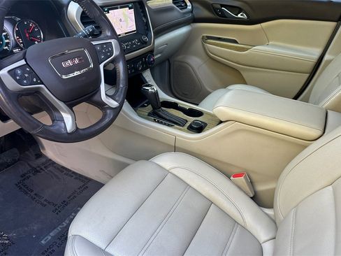 Used 2018 GMC Acadia Denali w/ Technology Package image 11