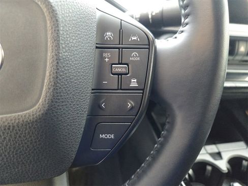 Used 2024 Toyota Prius LE image 15