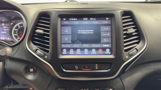 Used 2021 Jeep Cherokee Latitude Lux w/ Comfort/Convenience Group FWD image 31