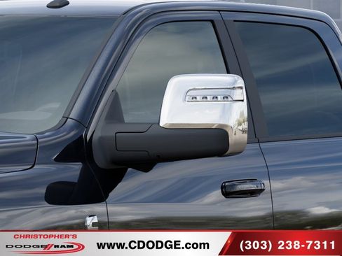 New 2026 RAM 2500 Laramie AWD/4WD image 12