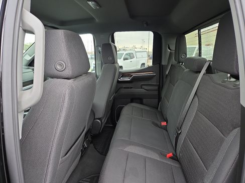 Used 2026 Chevrolet Silverado 1500 LT w/ Convenience Package II RWD image 7