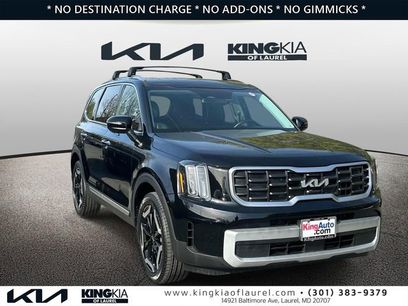 Used 2024 Kia Telluride S w/ S Sunroof Package