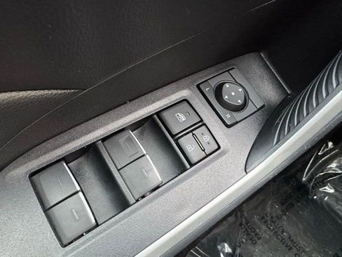 Certified 2025 Toyota RAV4 XLE image 31