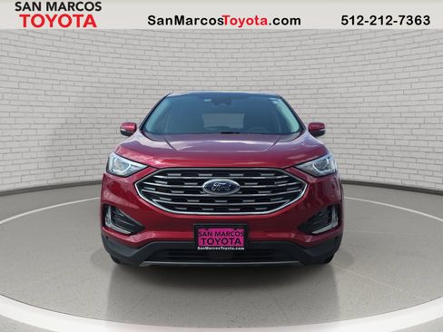 Used 2021 Ford Edge Titanium FWD image 2