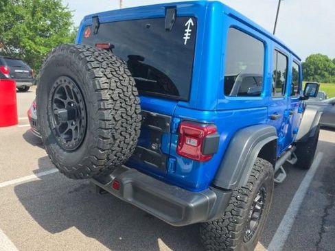 Used 2022 Jeep Wrangler Unlimited Sport AWD/4WD image 3