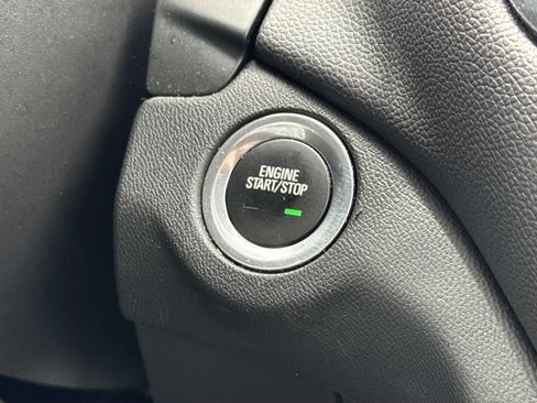 Used 2024 Chevrolet Equinox LT AWD/4WD image 20