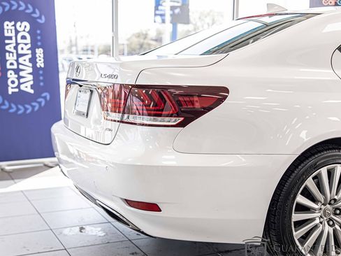 Used 2017 Lexus LS 460 AWD w/ Comfort Package image 16