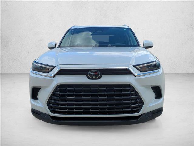 Certified 2025 Toyota Grand Highlander FWD image 2