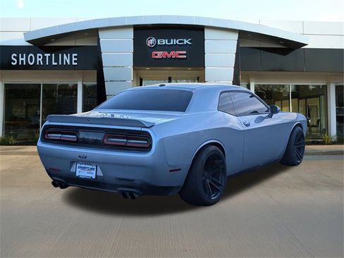 Used 2020 Dodge Challenger R/T image 3