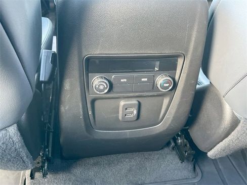 Certified 2023 Buick Enclave Essence w/ Experience Buick Package image 22